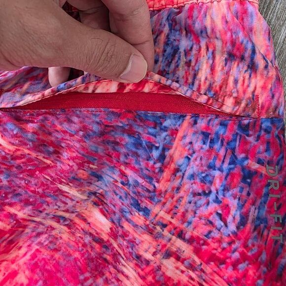 Nike Unlimited Team USA Gym Training Shorts S Ombre Red White Eagle FN1047-645 - Picture 7 of 9